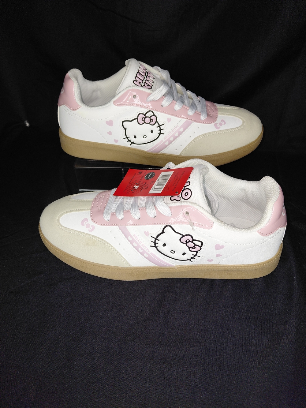 Hello Kitty White and Pink Lace-Up Sneakers Sz 10 NWT